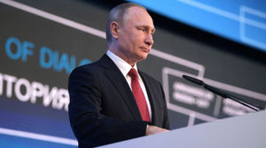 Путин ответил на вопрос о вмешательстве в выборы США: читайте по губам.
