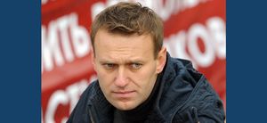 Навальный пытается угнать кпрф