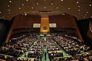 Спецдокладчик ООН заявил о неэффективности антироссийских санкций