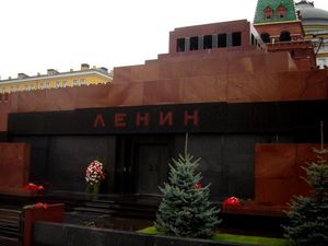 Четыре больших мифа о захоронении Ленина