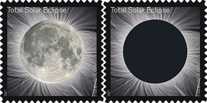 Почта США выпустит марку с солнечным затмением. Если ее потрогать, проявится Луна