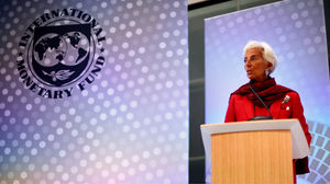 Перевес в пользу Китая: страны БРИКС расширят присутствие в МВФ к 2019 году