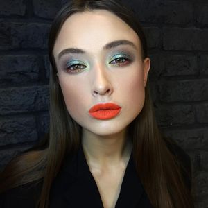 Летний тренд: макияж в оранжевых оттенках