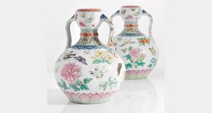 Китайские вазы были проданы в Лондоне с аукциона за 16.800.000$