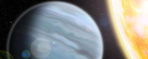 Астрономы обнаружили гигантскую планету из «пенопласта»