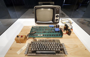 Один из первых компьютеров Apple уйдет с молотка в Германии