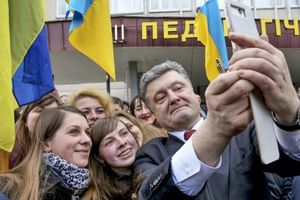 Украинский студент: «Лучше бы Порошенко пьяный рот себе забанил»