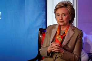 Клинтон созналась, как справилась с проигрышем на выборах: Шардоне помогло!