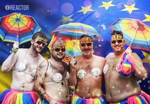 Запад ставит Украину в позу ЛГБТ: от Киева требуют гей-парада.