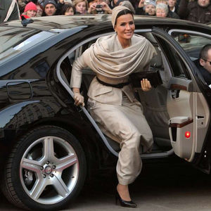 Без хиджаба и паранджи: как выглядит самая модная женщина арабского мира