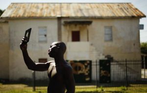 Мозамбик:«Местные жители считают, что лысые люди богаты»