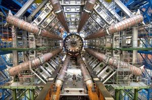 Более 300 терабайт данных исследований Большого адронного коллайдера стали открытыми
