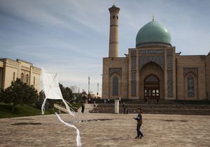 Исчез на 23 часа: Похищение пришельцами узбекского школьника