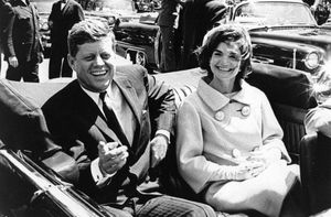 Кто и зачем убил президента Кеннеди 