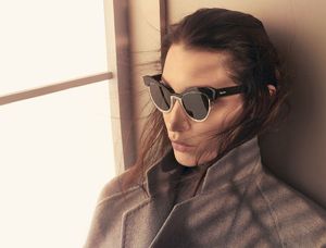 Белла Хадид — лицо новой рекламной кампании аксессуаров Max Mara A/W17