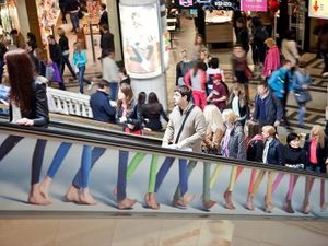 Посещаемость торговых центров растет впервые за два года