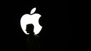Apple требует с российских интернет-магазинов 16 млн рублей