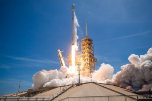 SpaceX в очередной раз успешно запустила и посадила летавшую ракету