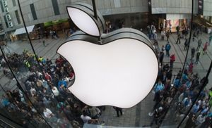 Apple хочет взыскать с еще двух российских интернет-компаний 15 млн рублей