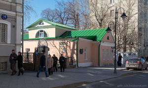 Вокруг Толстовского центра на Пятницкой