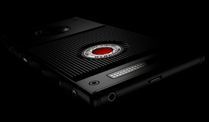 Компания RED анонсировала первый смартфон с голографическим дисплеем
