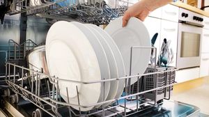 Как сделать порошок для посудомойки своими руками: в 10 раз дешевле магазинного!