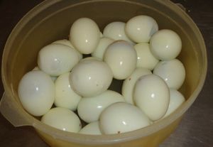 Надоело есть обыденные яйца вкрутую? Приготовь это незатейливое блюдо всего за 20 минут!