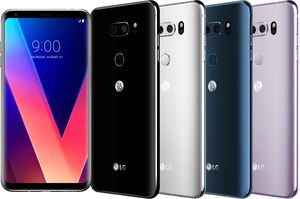 LG V30 представлен официально