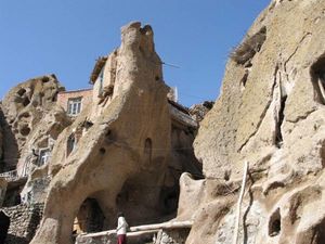 Пещерный город Кандован в Иране