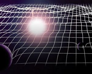 Почему гравитация движется со скоростью света?