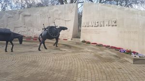 Уникальный Мемориал в Лондоне…для животных, павших в сражениях.