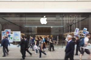 Apple в очередной раз возглавила рейтинг самых дорогих брендов мира