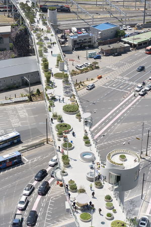 Seoullo 7017 Skygarden — новая пешеходная зона в Корее