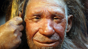 Гены неандертальцев связали с плохим сном и ожирением