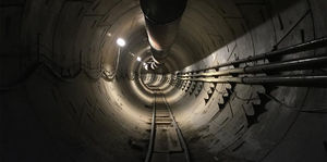 Илон Маск показал первый отрезок тоннеля под Лос-Анджелесом