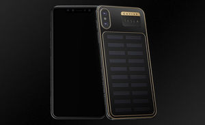 Caviar представила iPhone X с солнечной батареей