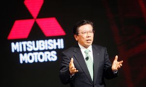 Глава Mitsubishi подал в отставку