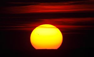 Астрофизики зафиксировали исчезновение пятен на Солнце  