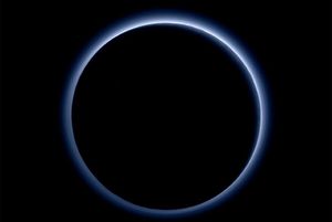 Загадочный туман Плутона поможет нам в борьбе с глобальным потеплением