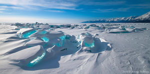 15 водоёмов подо льдом, похожие на произведения искусства