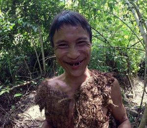 Вьетнамец 40 лет жил в лесу и питался крысами, думая, что до сих пор идёт война