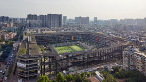 Многофункциональный комплекс West Village в Китае