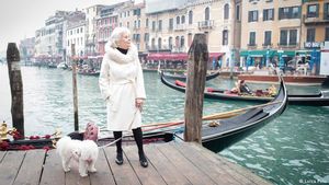 Кристиан Ортнер и Луиза Пуйу – авторы потрясающего фотоальбома “Собаки Венеции”