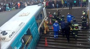 Список погибших в аварии с автобусом в Москве