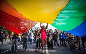 Грандиозный 100-дневный гей-парад стартует в Риге в 2018 году