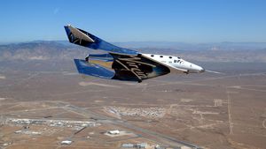SpaceShipTwo от Virgin Galactics совершил финальный тестовый полёт-планирование