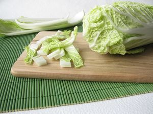 Вкусно и для кишечника полезно. 5 самых вкусных салатов с пекинской капустой.