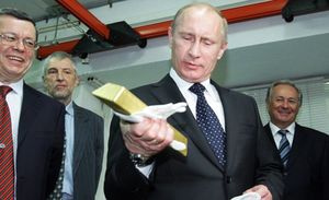 Кого ж читать, кому же верить? Путин спас или слил нашу экономику?