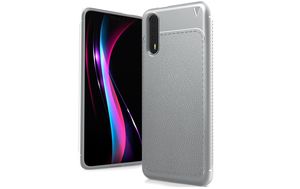 Huawei P20 с тройной камерой появился на рендерах