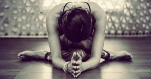 5 причин практиковать инь-йогу. Это кардинально изменит твою жизнь!